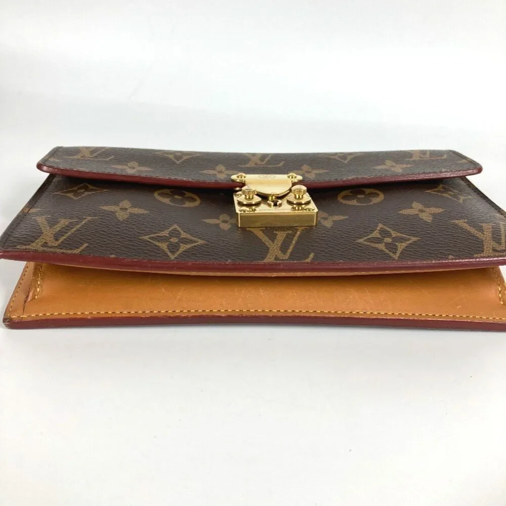 LOUIS VUITTON Brown Monogram Canvas Shoulder Bag